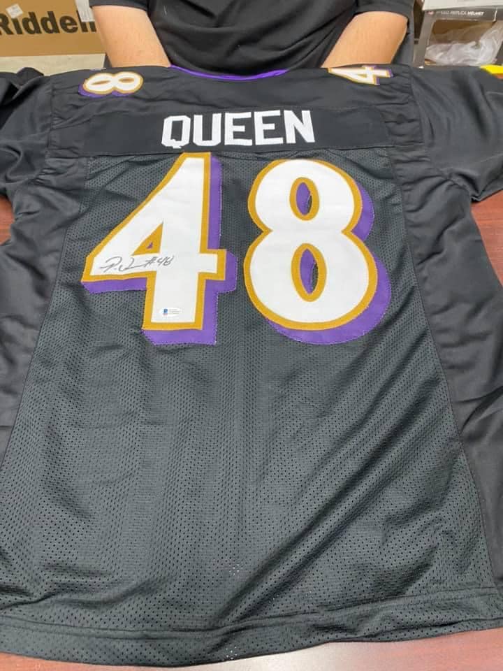 Patrick Queen Jersey – Lupton's Sports Collectibles