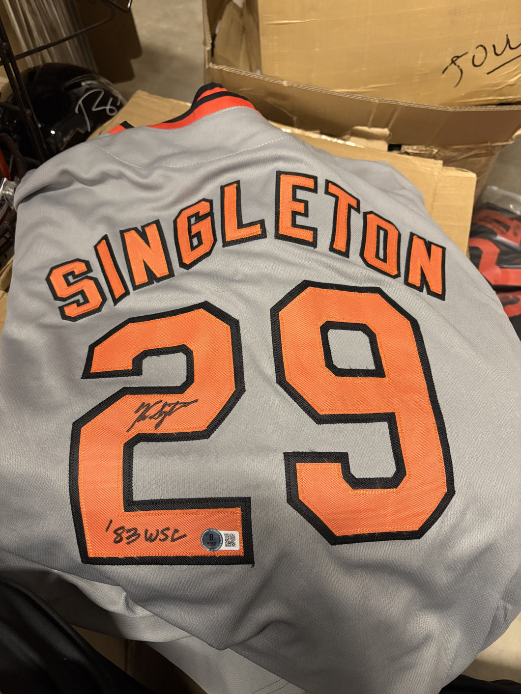 Ken Singleton  signed custom jersey Beckett authenticated