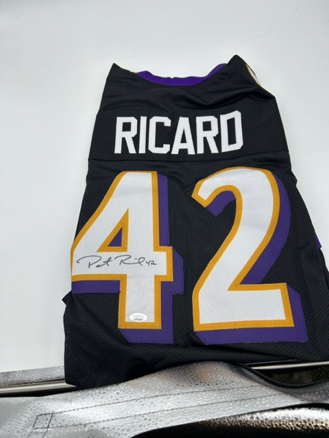 Pat Ricard signed jersey