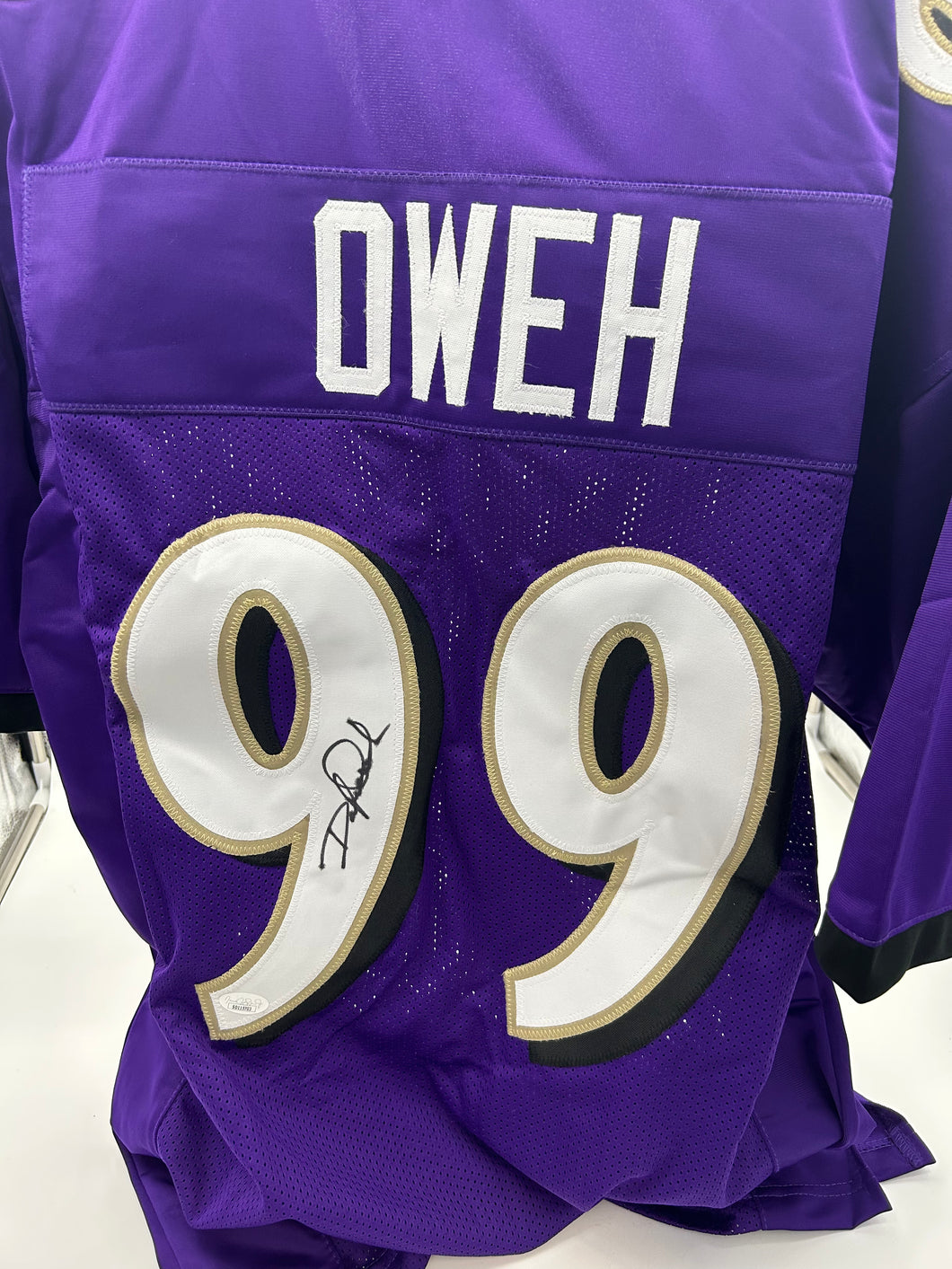 Odafe Oweh signed jersey