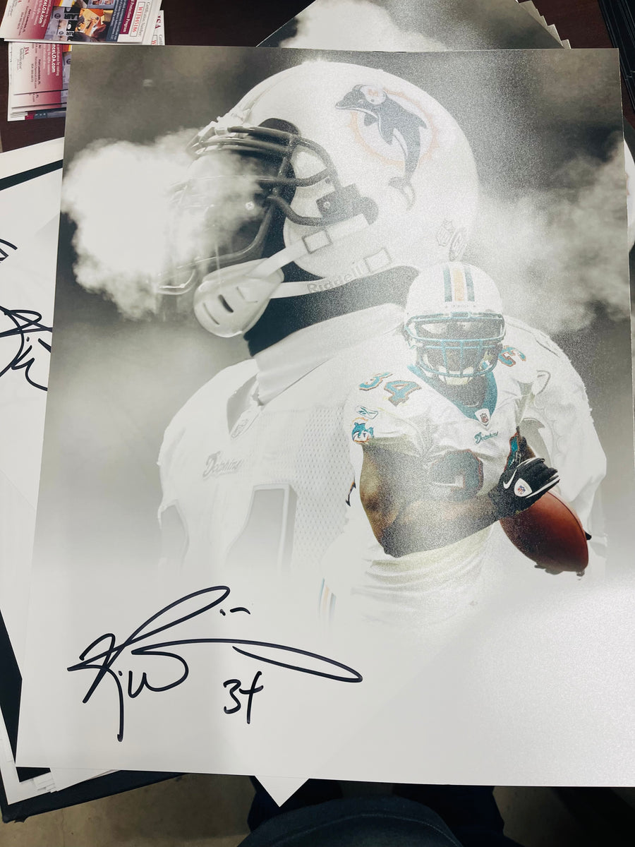 Ricky Williams 16x20 photo – Lupton's Sports Collectibles